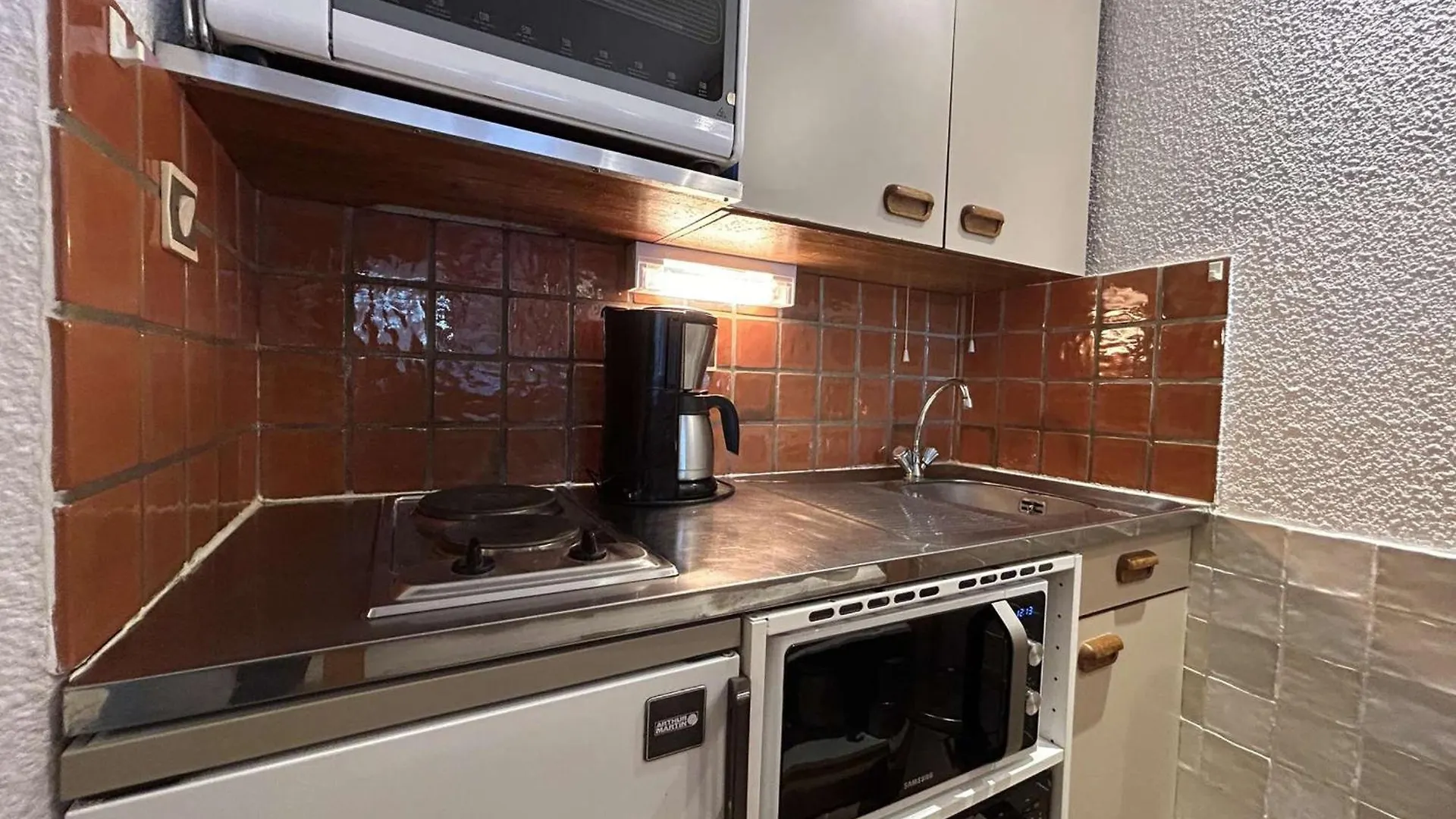 Studio En Rdc Avec Terrasse, Jardin Et Parking, Montgenevre - Fr-1-330D-58 아파트